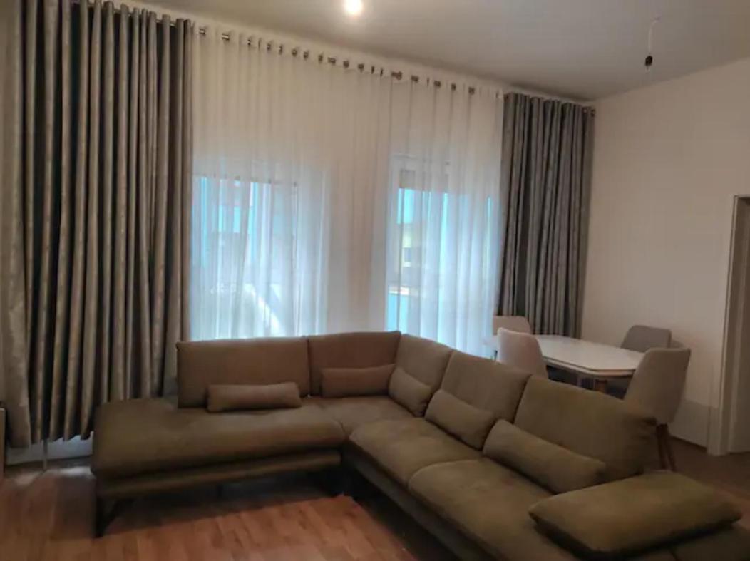 Modern Apartment In Тирана Екстериор снимка